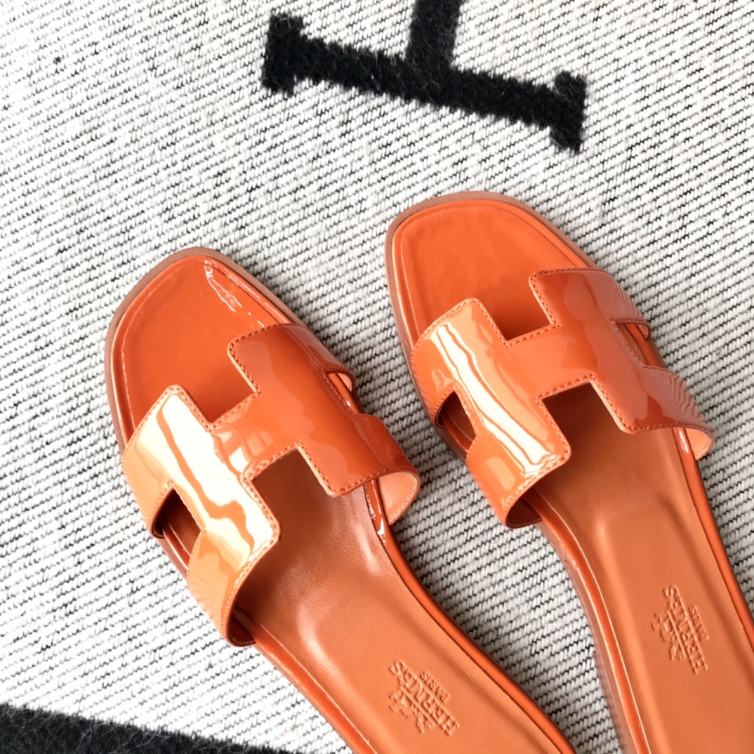 에르메스 올수공 오란 슬리퍼 샌들 페이던트 28